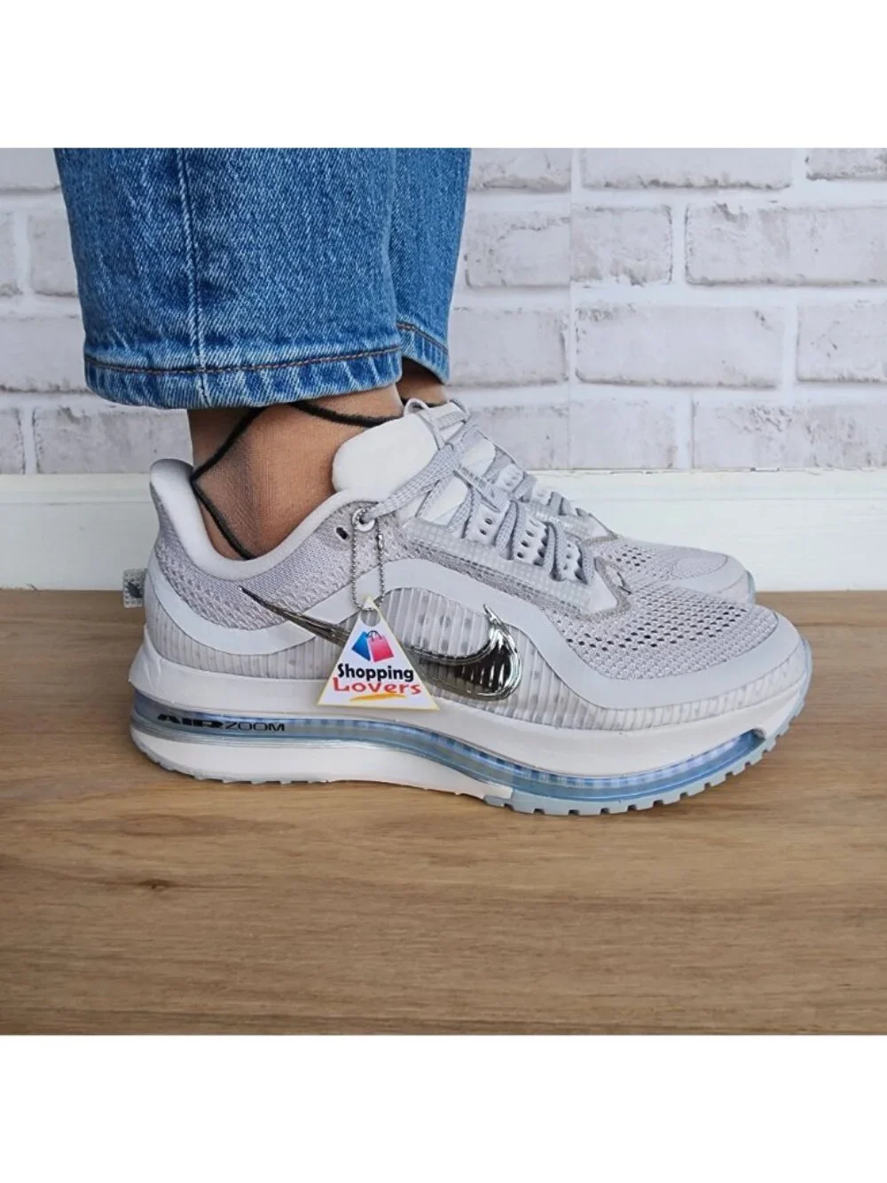 ⭐Nike Pegasus Premium Size 7.5 Women's Road Running Shoes Silver HQ2593-005⭐ - Picture 2 of 12